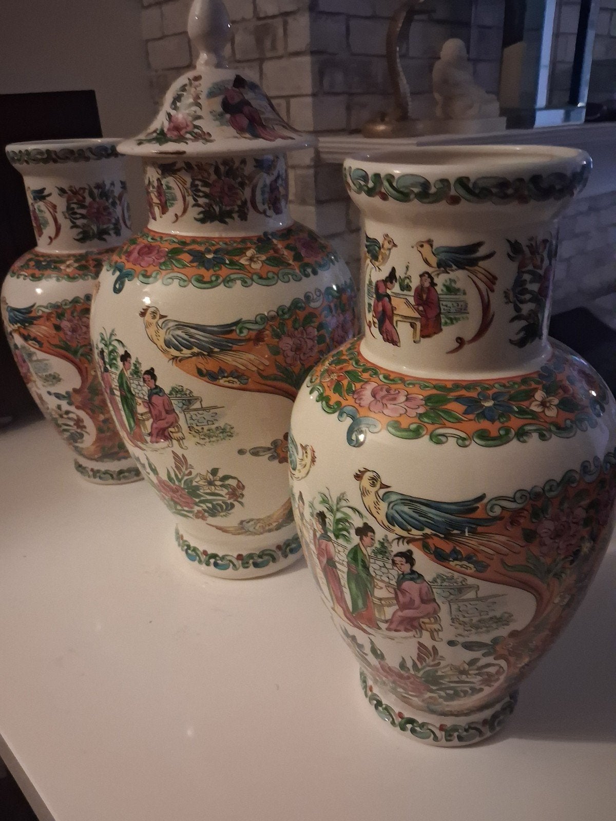 Chinees driedelig vazen kaststel Famille Rose/Canton, Ophalen of Verzenden