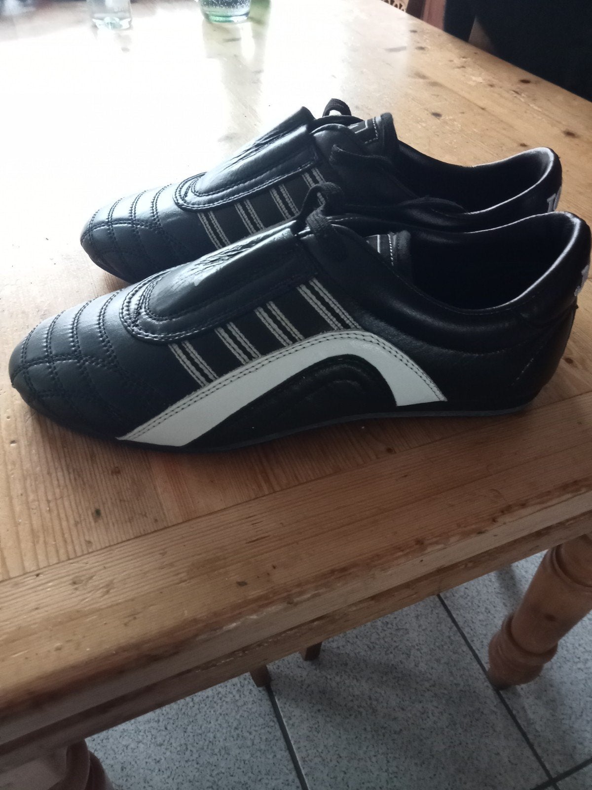 Joya sneakers - Zwart met wit, Zwart, Sneakers of Gympen, Gedragen, Joya