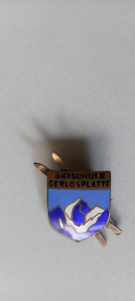 Antiekspeldje skischool Gerlosplatte, Ophalen of Verzenden, Zo goed als nieuw, Sport, Speldje of Pin