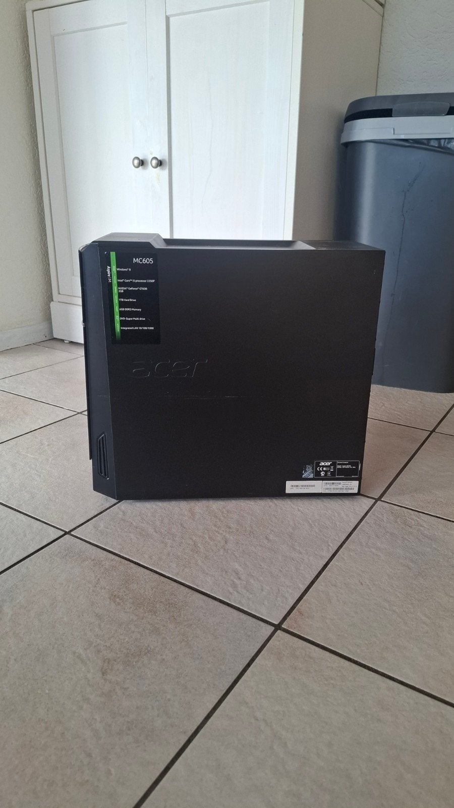 Foto 10 van computer met 15 inch TFT scherm