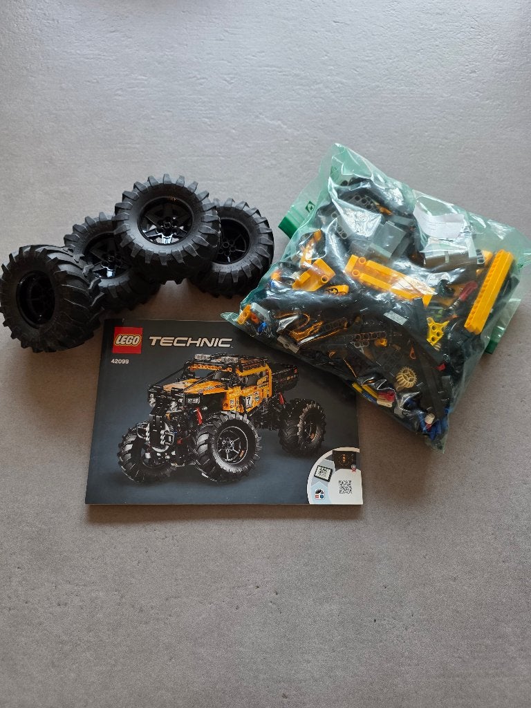 LEGO 4x4 X-Treme Off-Roader (42099), Kinderen en Baby's, Lego, Inclusief instructies, Ophalen of Verzenden, Zo goed als nieuw