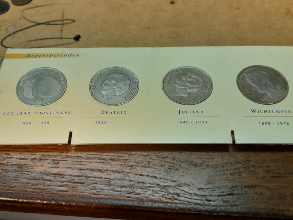 Set munten 100 jaar vorstinnen Beatrix Juliana Wilhelmina, Ophalen of Verzenden, Koningin Wilhelmina, Overige waardes, Setje