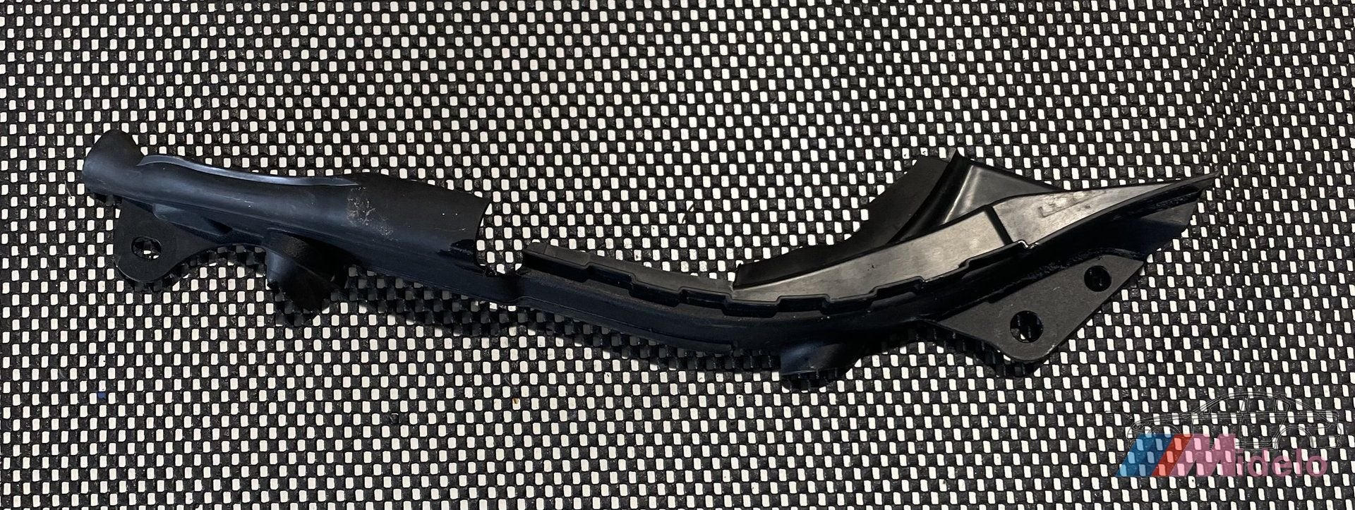 BMW F40 AFDEKPLAAT 51767450922, Gebruikt, -, -, Ophalen of Verzenden