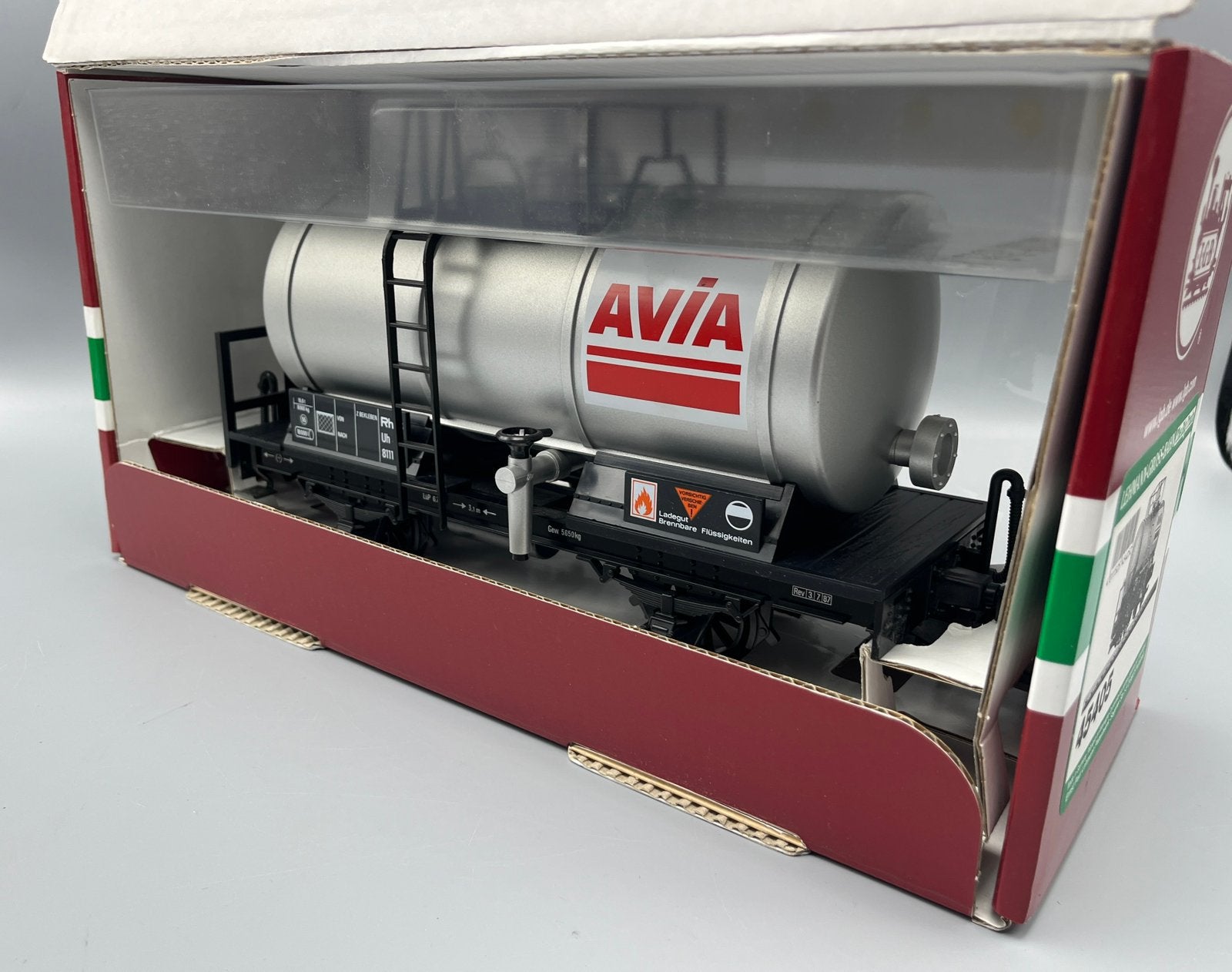 LGB tankwagon Avia, als nieuw, Gelijkstroom, Wagon, Ophalen of Verzenden, Zo goed als nieuw