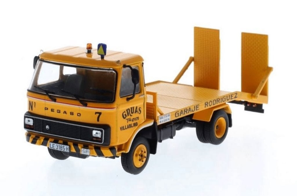 Pegaso S 515 '80 autotransporter 1/43 IXO Spaanse serie # 39, Verzenden, Nieuw, Bus of Vrachtwagen, Overige merken