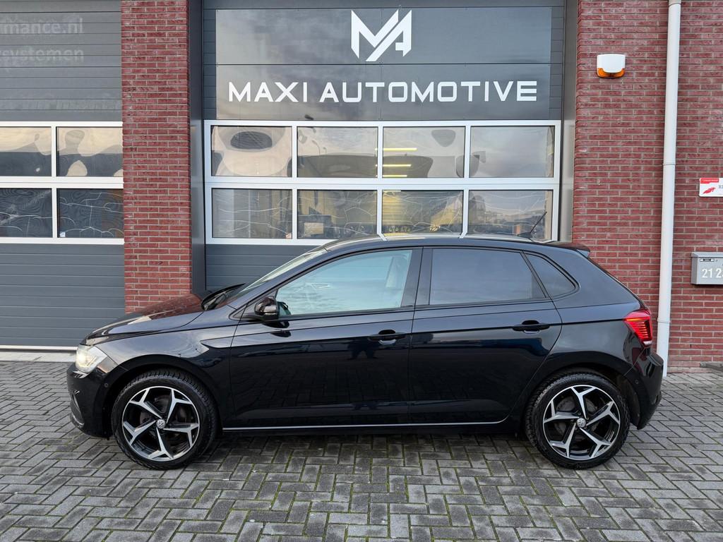Volkswagen POLO 1.0 TSI Highline DSG LED ACC Carplay Camera, Gebruikt, Euro 6, 95 pk, Zwart