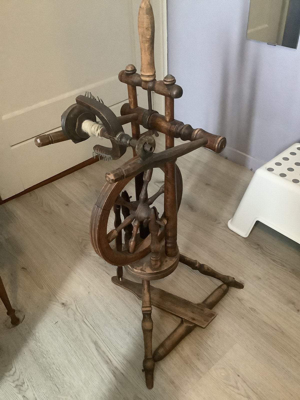 Antiek decoratief spinnenwiel origineel Houten handwerk, Ophalen, Gebruikt, Spinnewiel