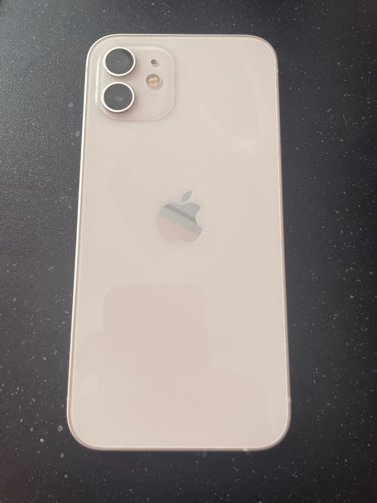 Iphone 12 64gb in zeer nette conditie