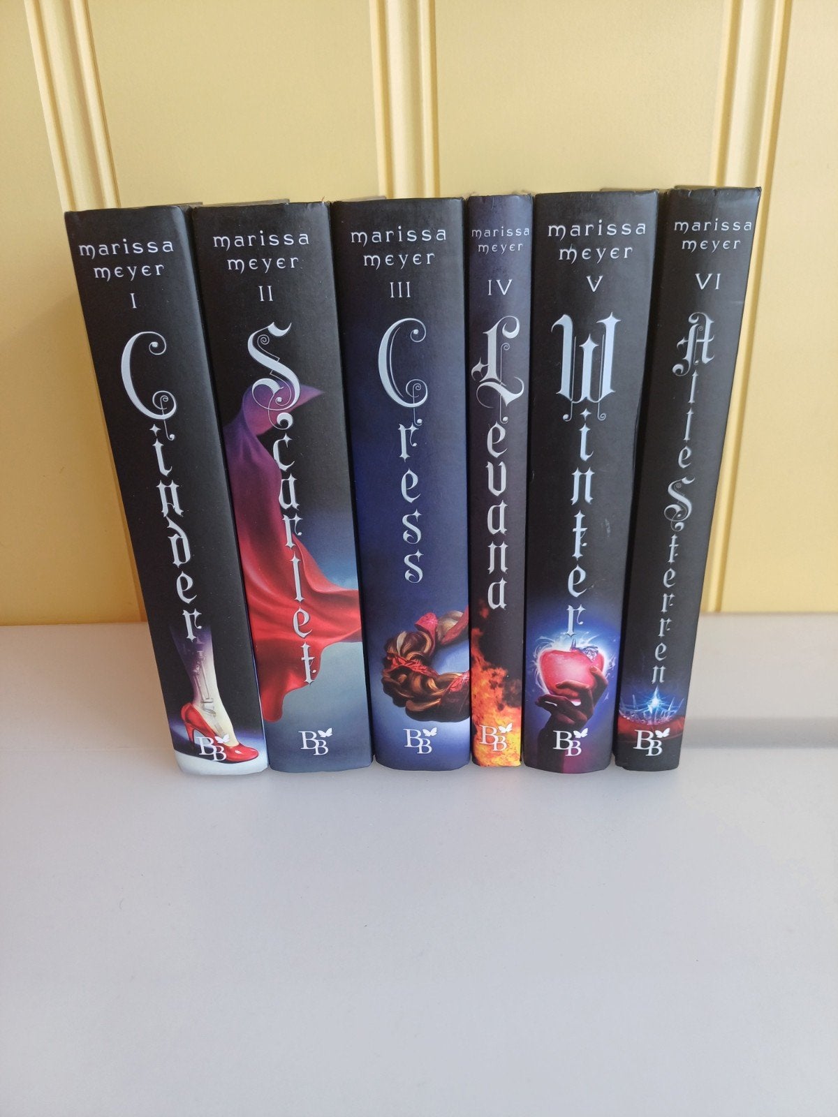 Lunar chronicles, Ophalen of Verzenden, Gelezen, Marissa Meyer