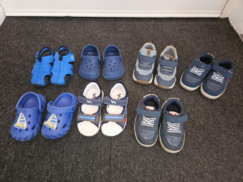 7 x kinderschoenen / slippers maat 19 t/m 21, Ophalen, Zo goed als nieuw, Jongen of Meisje, Schoenen