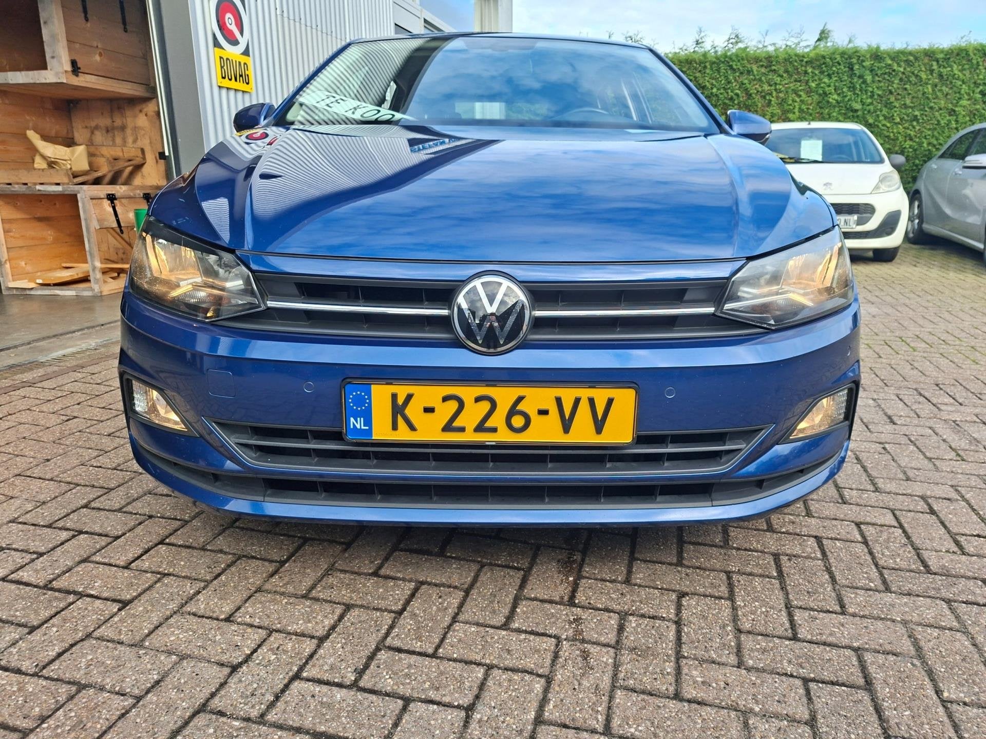 Foto 3 van Volkswagen Polo 1.0 TSI Apple car Ecc 95 PK Cruise PDC v+a