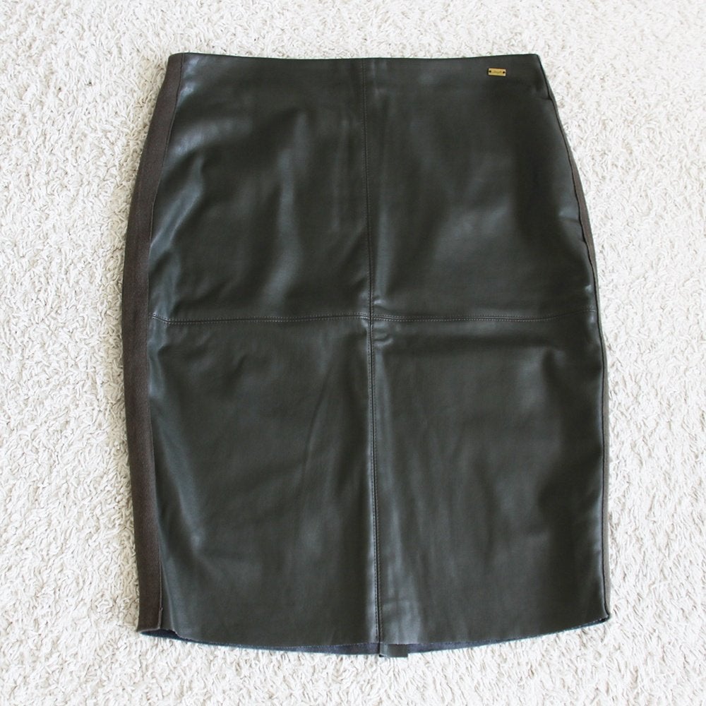 Prachtige Zachte Leather Look Dayz Rok (L) - 86 € 45,-, Kleding | Dames, Zwart, Maat 42/44 (L), Ophalen of Verzenden, Zo goed als nieuw