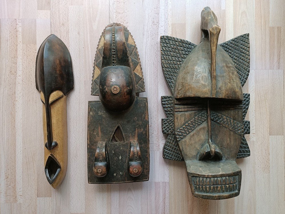 (220) Afrikaanse maskers, Antiek en Kunst, Kunst | Niet-Westerse kunst, Verzenden