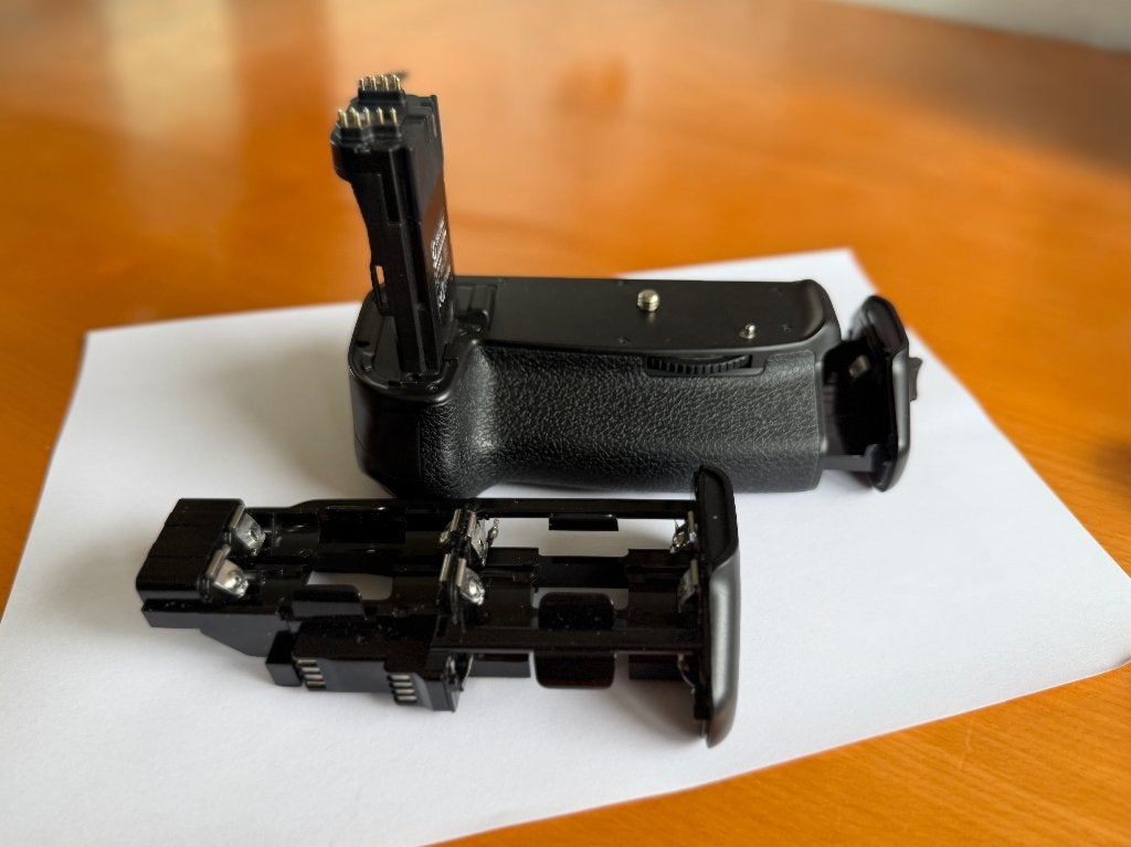 Cellonic battery grip voor Canon EOS70/80/90D (BG-E14 comp.), Gebruikt, Canon, Overige merken, Batterygrip