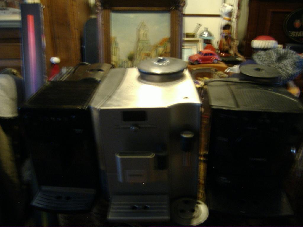 3 koffie machines werken niet ??, Ophalen, 10 kopjes of meer, Koffiemachine, Niet werkend