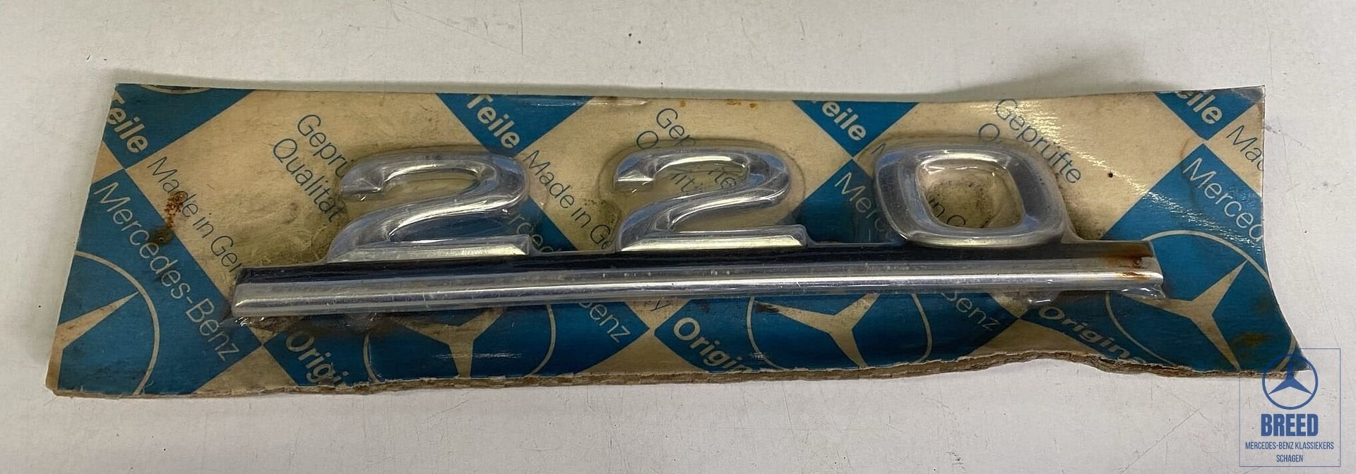 NOS typeplaatje 220 voor Mercedes-Benz W115, -, Nieuw, Ophalen of Verzenden, -