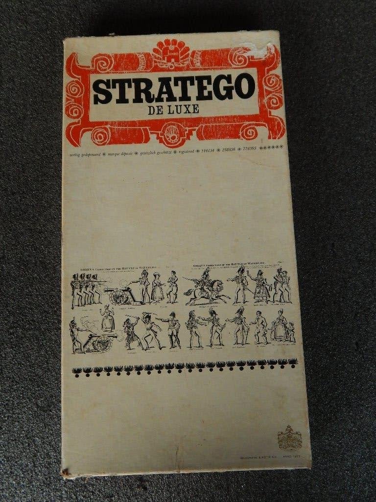 Vintage Stratego , witte doos, Een of twee spelers, Ophalen of Verzenden, Gebruikt