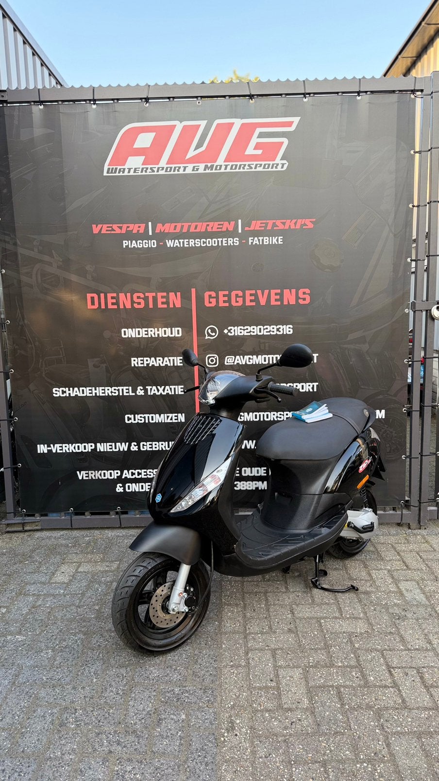 NIEUWSTAAT⭐️Piaggio zip 2 takt brom 2t GRATIS BEZORGD!, Fietsen en Brommers, Maximaal 45 km/u, Zip, Ophalen of Verzenden, Zo goed als nieuw