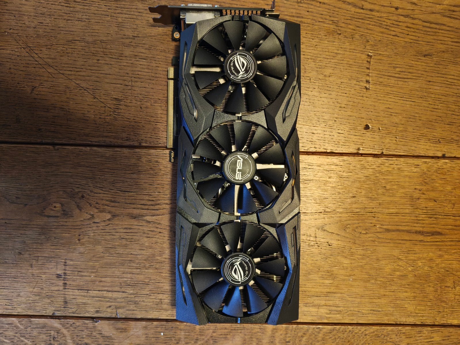 ASUS 1060 Strix 6GB VRAM, PCI-Express 3, Gebruikt, Ophalen of Verzenden, GDDR5