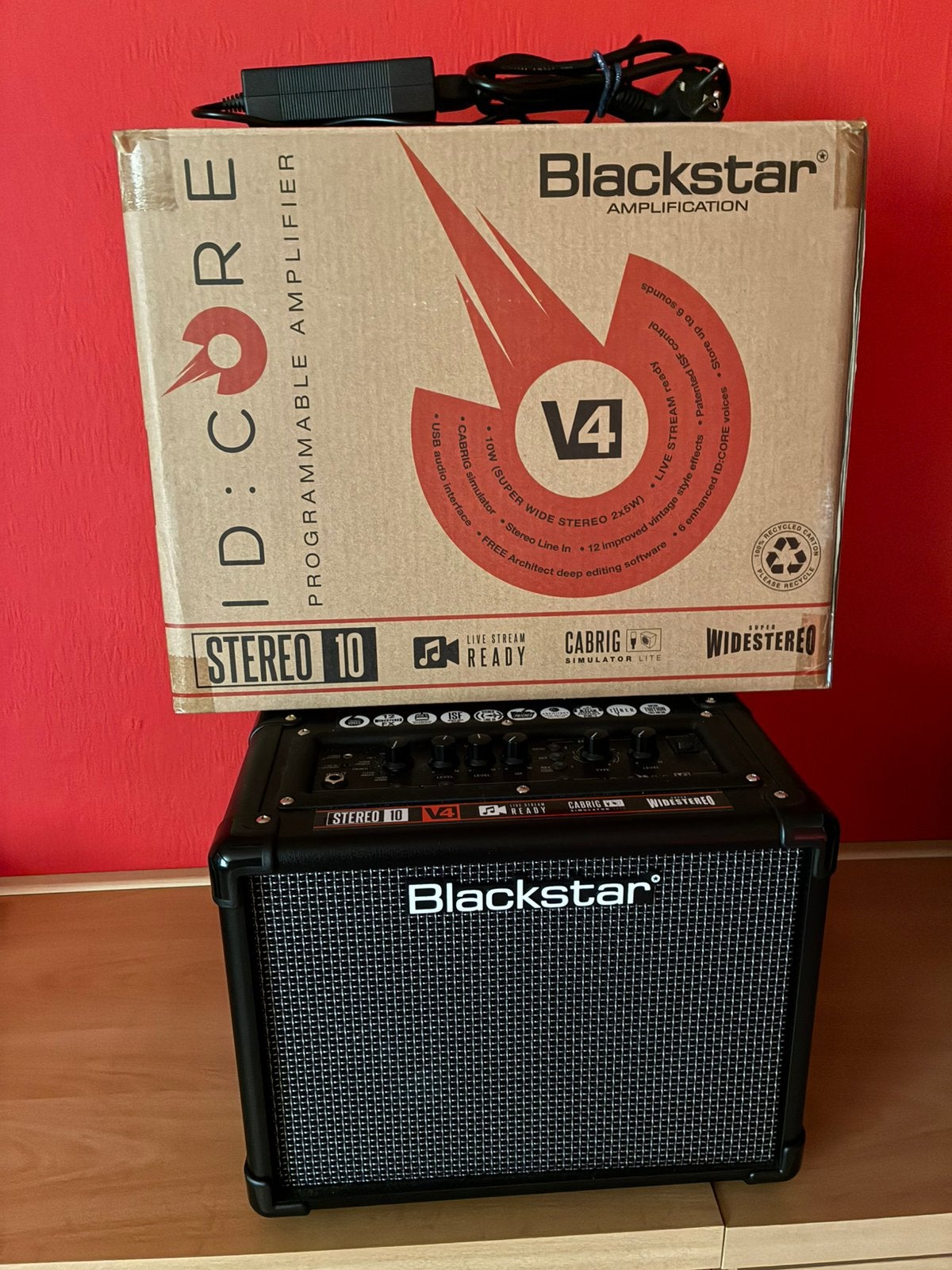 Blackstar ID Core 10 V4., Muziek en Instrumenten, Ophalen, Zo goed als nieuw, Gitaar, Minder dan 50 watt