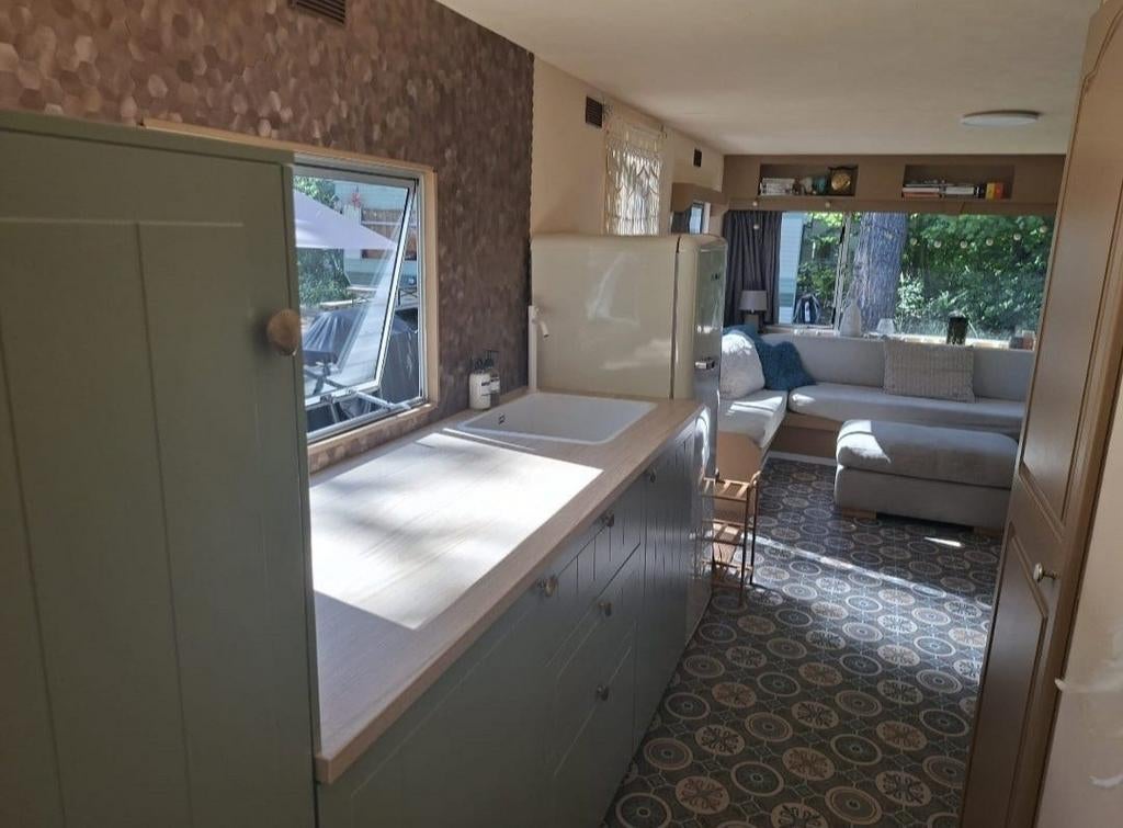 5 pers. stacaravan op Camping Bakkum te huur (met boxspring), Caravans en Kamperen
