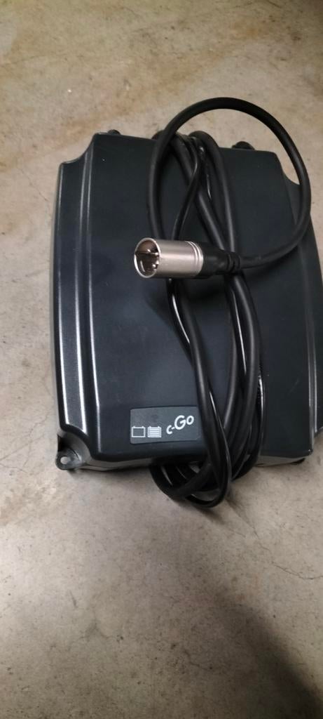 Scootmobiel oplader te koop 24.V, Ophalen