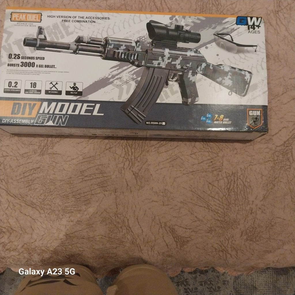 Gelblaster AK-47 Orbeez gun Speelgoed pistool nieuw in doos!, Ophalen, Zo goed als nieuw