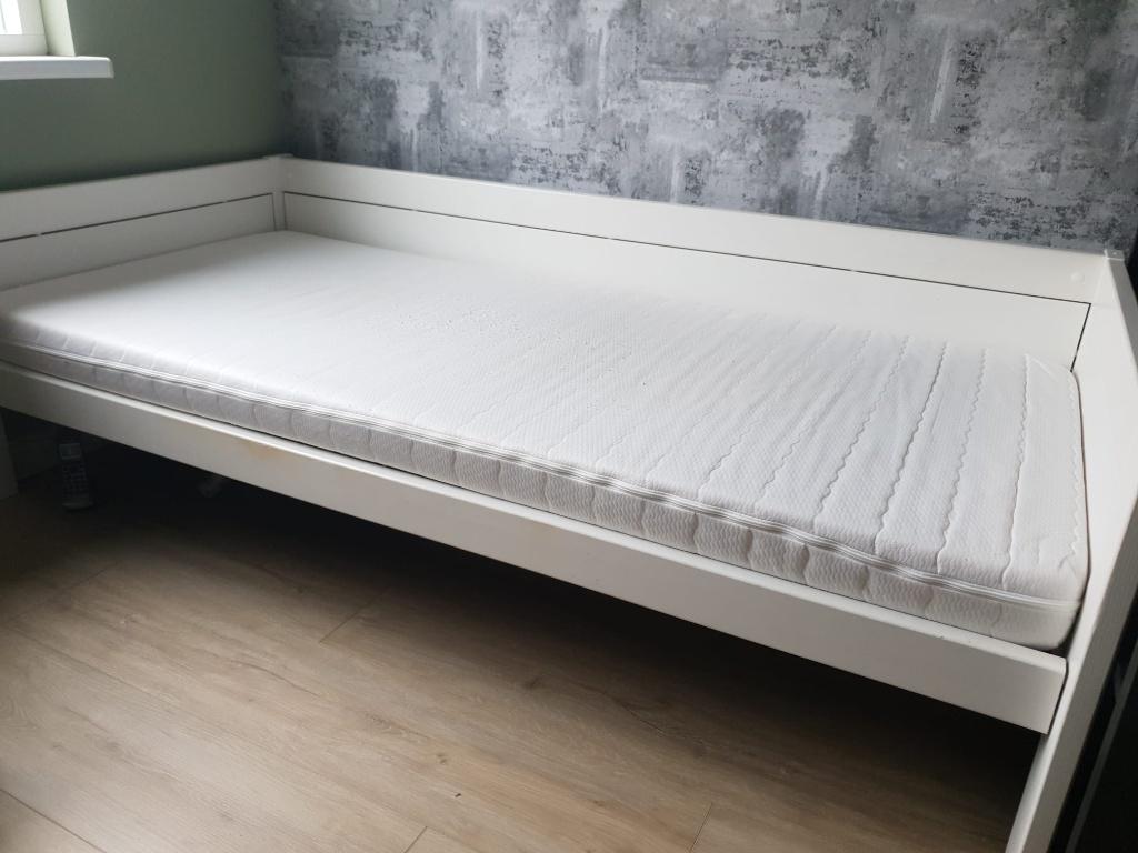 Weggooien is zonde! Lifetime Basisbed Wit, Ophalen, 85 tot 100 cm, Gebruikt, Lattenbodem