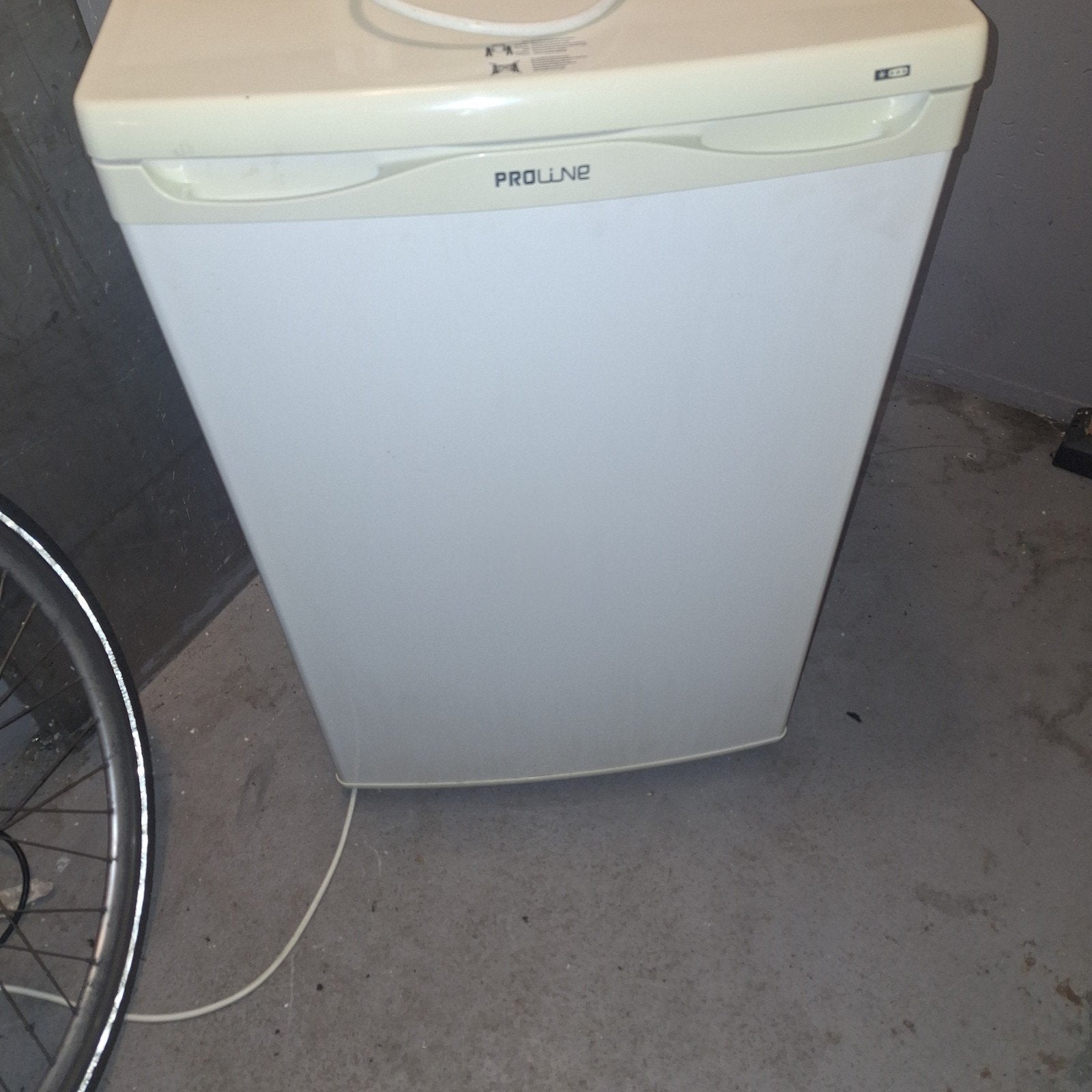 Compacte Proline Vrieskast - bezorging mogelijk, Gebruikt, Minder dan 85 cm, Minder dan 60 cm, Energieklasse A of zuiniger