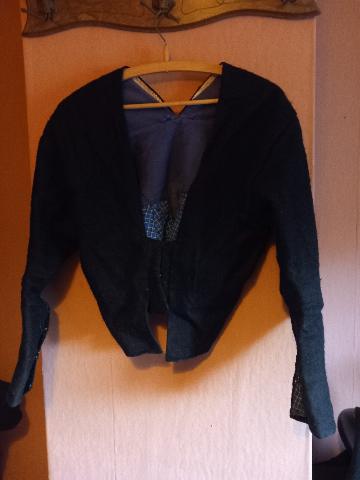 Oud wollen klederdracht jasje, nummer 5, Antiek en Kunst, Verzenden