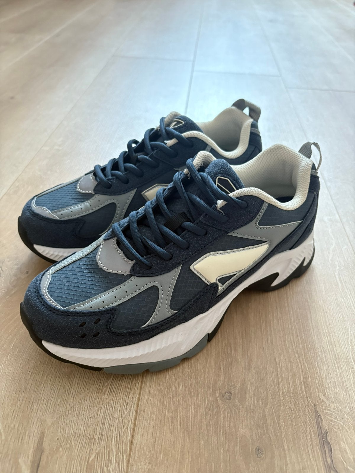 ARKK Copenhagen sneakers maat 38. ZGAN, Blauw, Ophalen of Verzenden, Sneakers of Gympen, Zo goed als nieuw