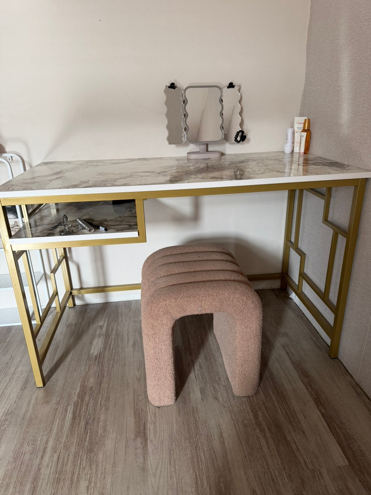 bureau, Ophalen, Zo goed als nieuw, 25 tot 50 cm, Rechthoekig