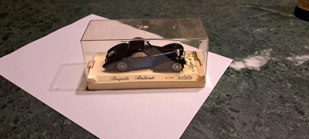 Bugatti atalante 1:43, Ophalen of Verzenden