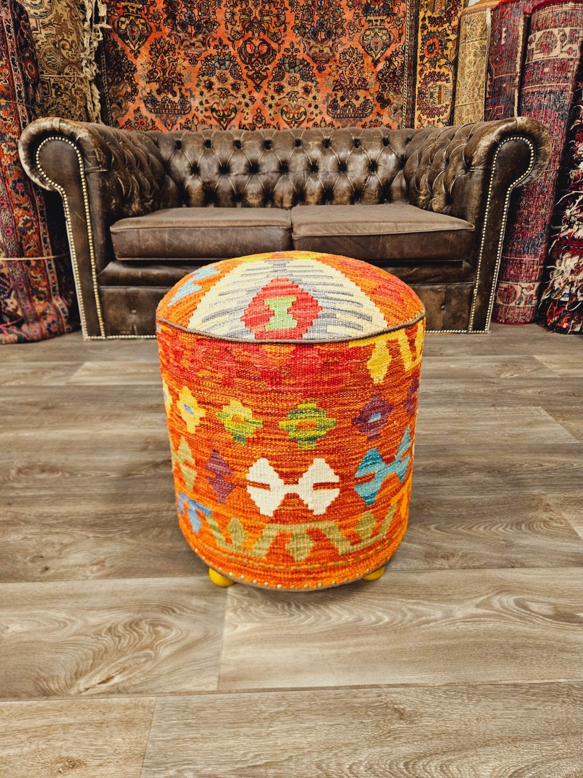 Handgemaakte Afghaanse Kelim pouf. Prachtige kleuren., Afghaans, Minder dan 50 cm, Rond, Nieuw