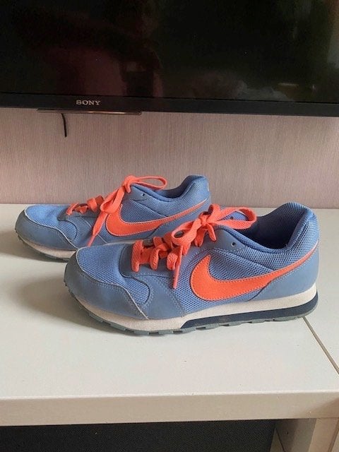 Nike dames 38 blauw, Blauw, Nike, Ophalen of Verzenden, Sneakers of Gympen