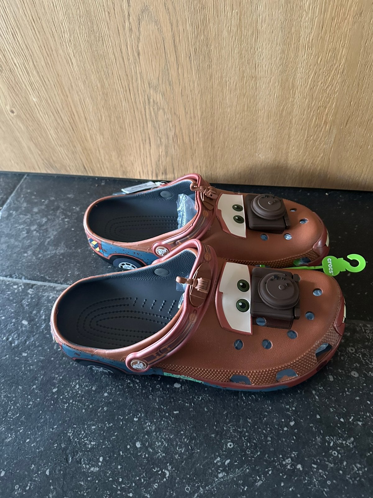 Cars crocs mater / takel clog maat 43/44, Kleding | Heren, Ophalen of Verzenden, Zo goed als nieuw, Bruin, Klompen
