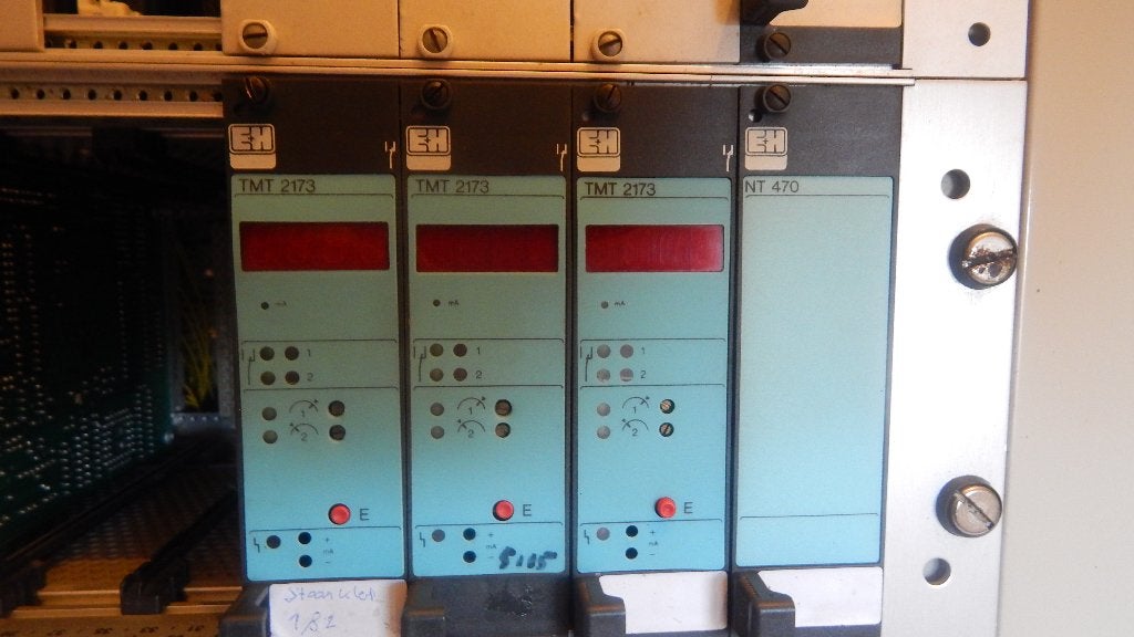 Endress + Hauser Rack and 25x Omnigrad TMT 2173 + 1x, Verzenden, Sales@rittal.nl, 6085NH, Zo goed als nieuw