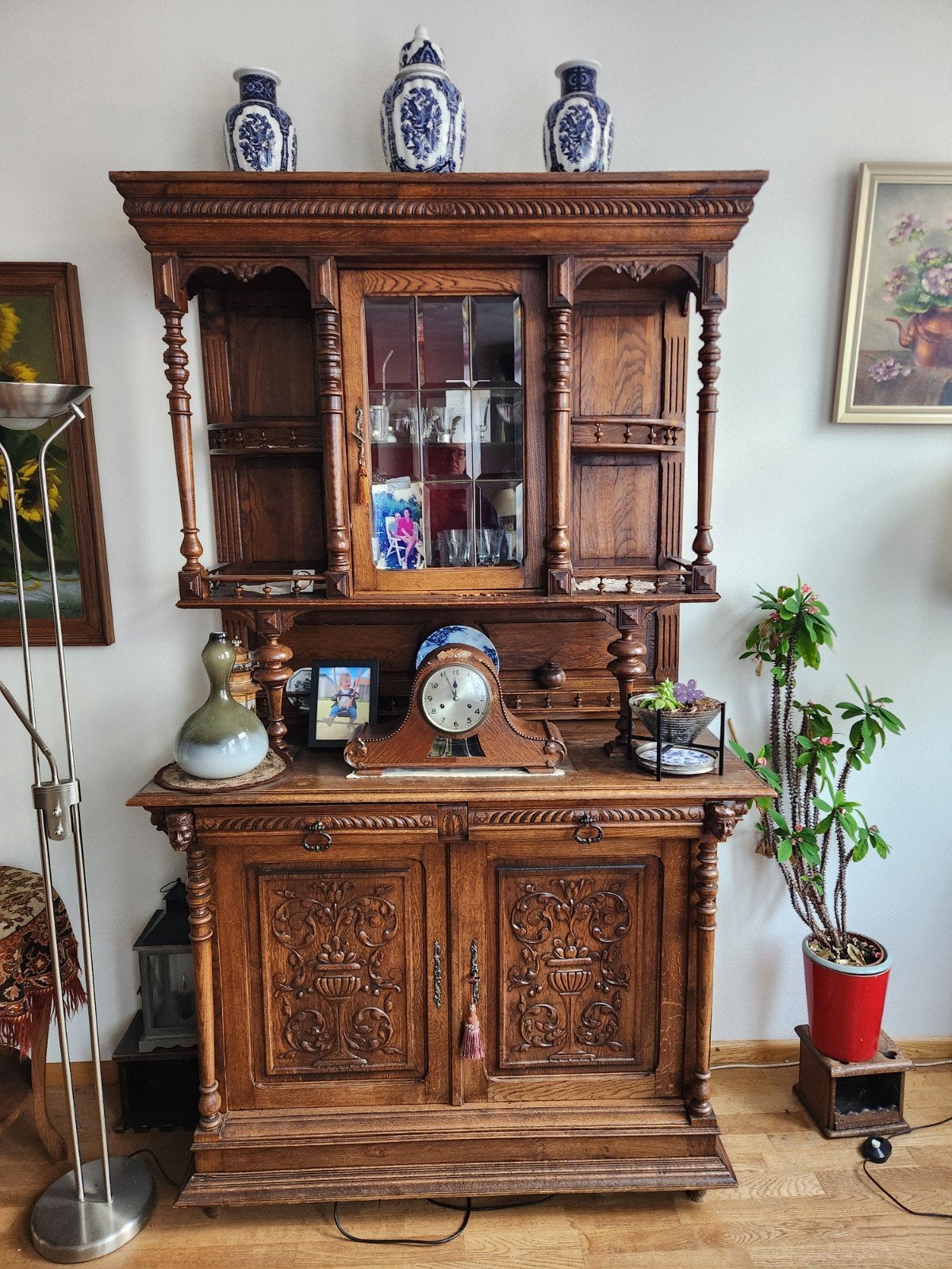 Antieke Eiken Buffetkast met Vitrine, Antiek en Kunst, Ophalen