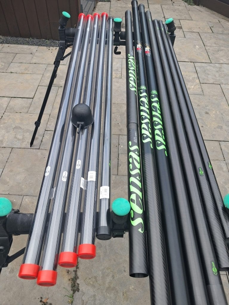 Sensas pack Finesse 94 XL SE Nano 5G met o.a. nieuwe toppen, Ophalen, Zo goed als nieuw, Vaste hengel