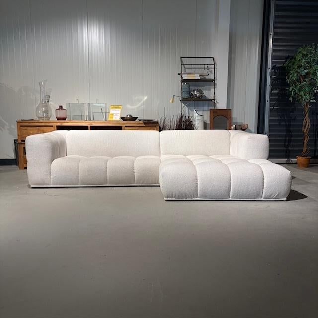 Room 108 hoekbank japandi stijl beige 303x177cm, Huis en Inrichting, Banken | Bankstellen, Gebruikt, Hoekbank, Driepersoons, 300 cm of meer