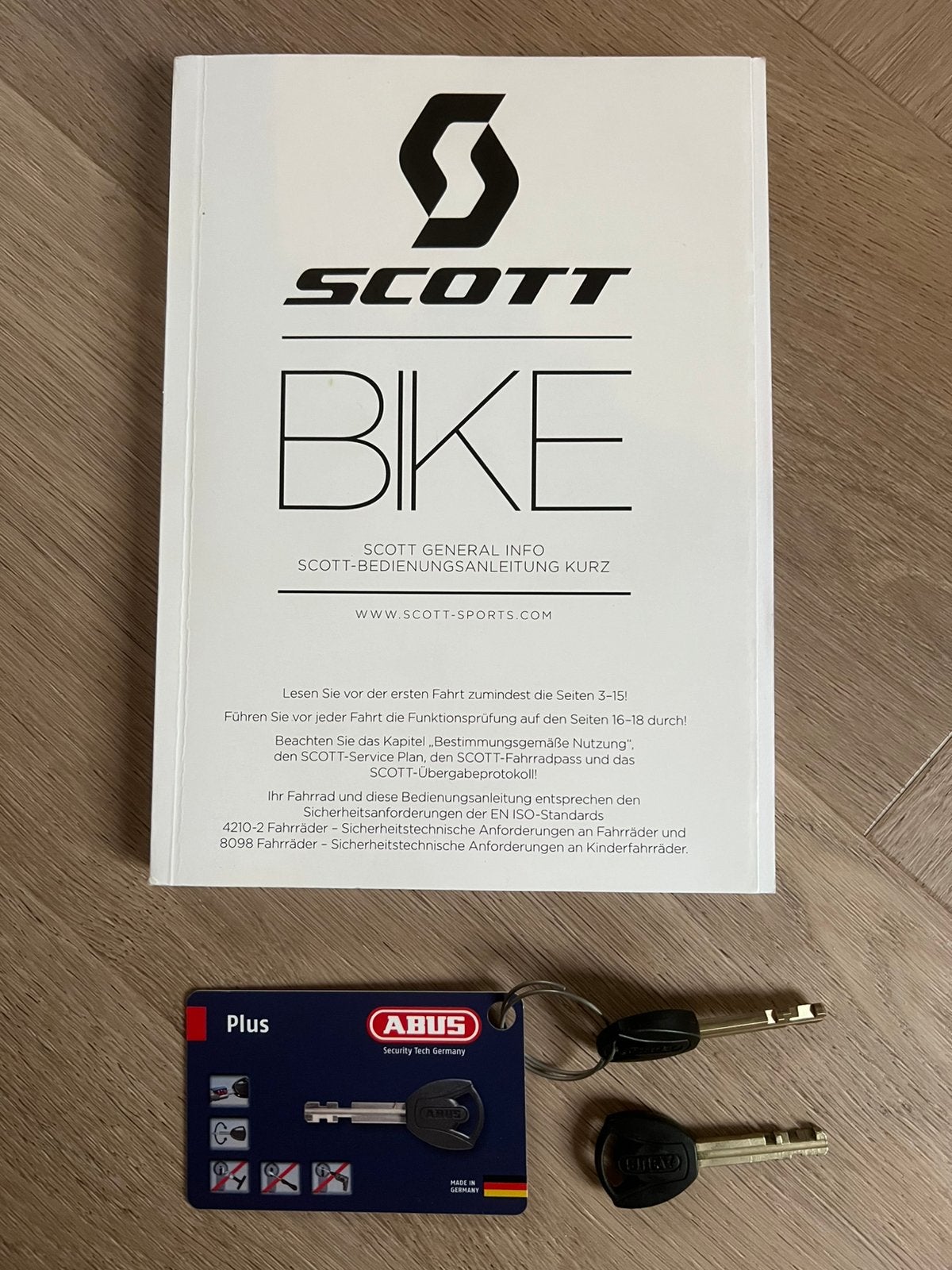 Foto 18 van SCOTT Scale 930 Carbon 29 inch | Nieuwprijs €2.100 | Maat L