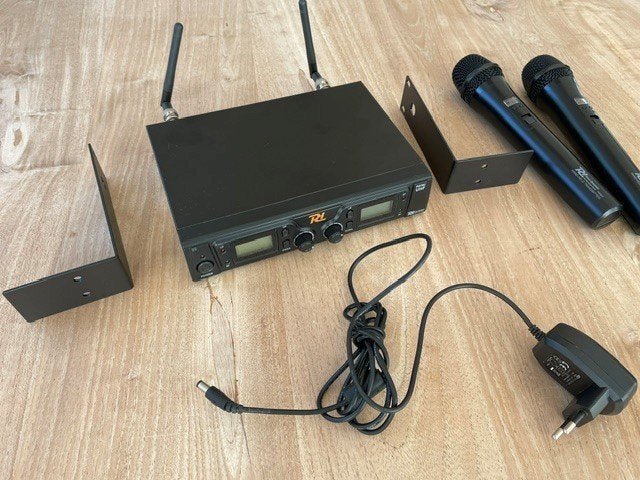 Draadloze microfoon set PD782, Muziek en Instrumenten, Microfoons, Ophalen, Zo goed als nieuw, Zangmicrofoon, Draadloos