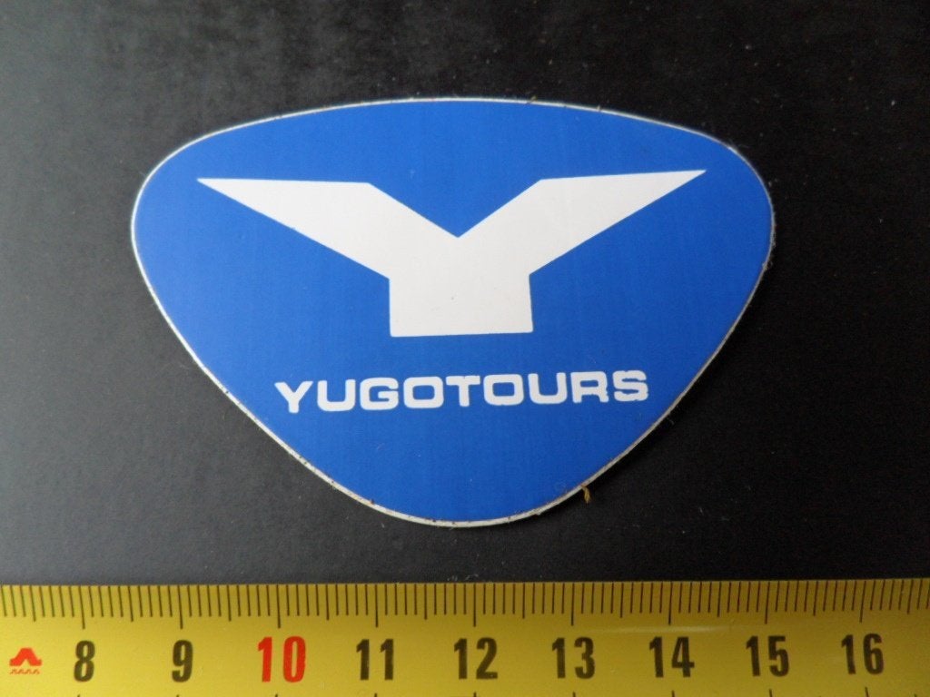 sticker logo YUGOTOURS *, Verzamelen, Stickers, Zo goed als nieuw, Ophalen