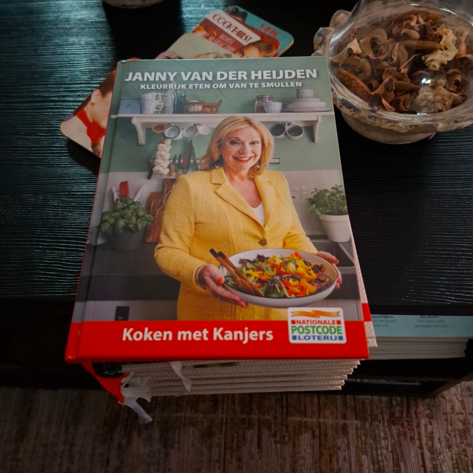 Janny van der Heijden - Kleurrijk eten om van te smullen, Ophalen of Verzenden, Zo goed als nieuw, Janny van der Heijden, Nederland en België