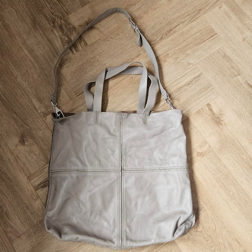 Dames  schoudertas beige leder Zgan, Sieraden, Tassen en Uiterlijk, Tassen | Schoudertassen, Ophalen of Verzenden, Zo goed als nieuw