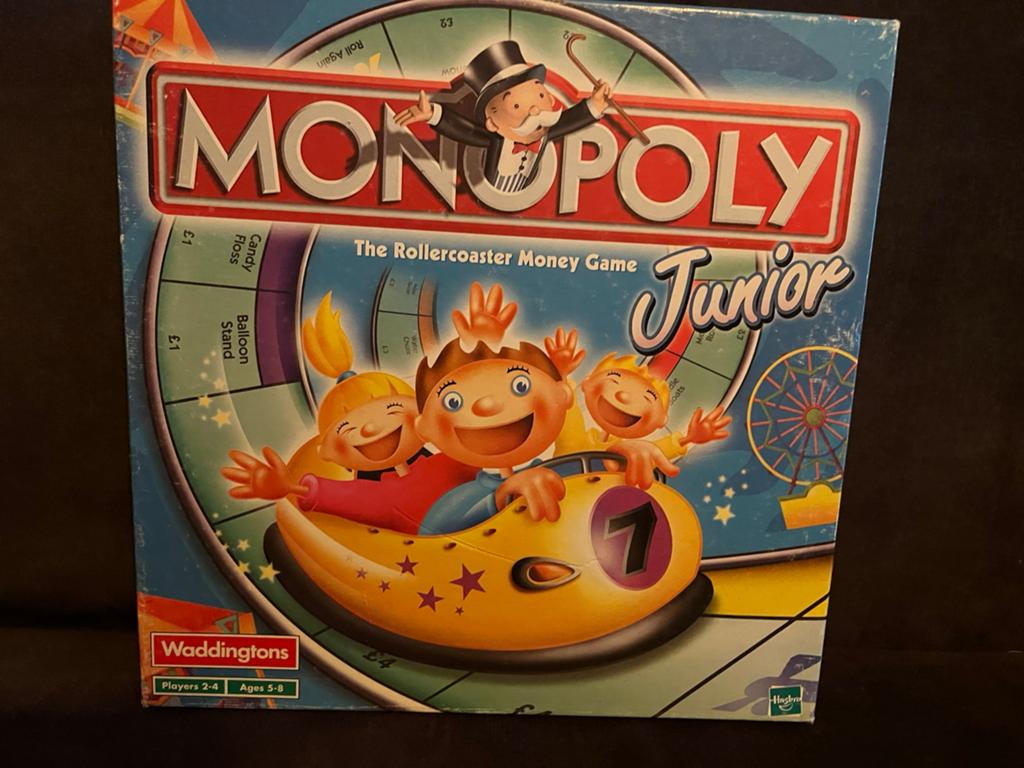 Monopoly junior, Hobby en Vrije tijd, Gezelschapsspellen | Bordspellen, Ophalen of Verzenden, Zo goed als nieuw