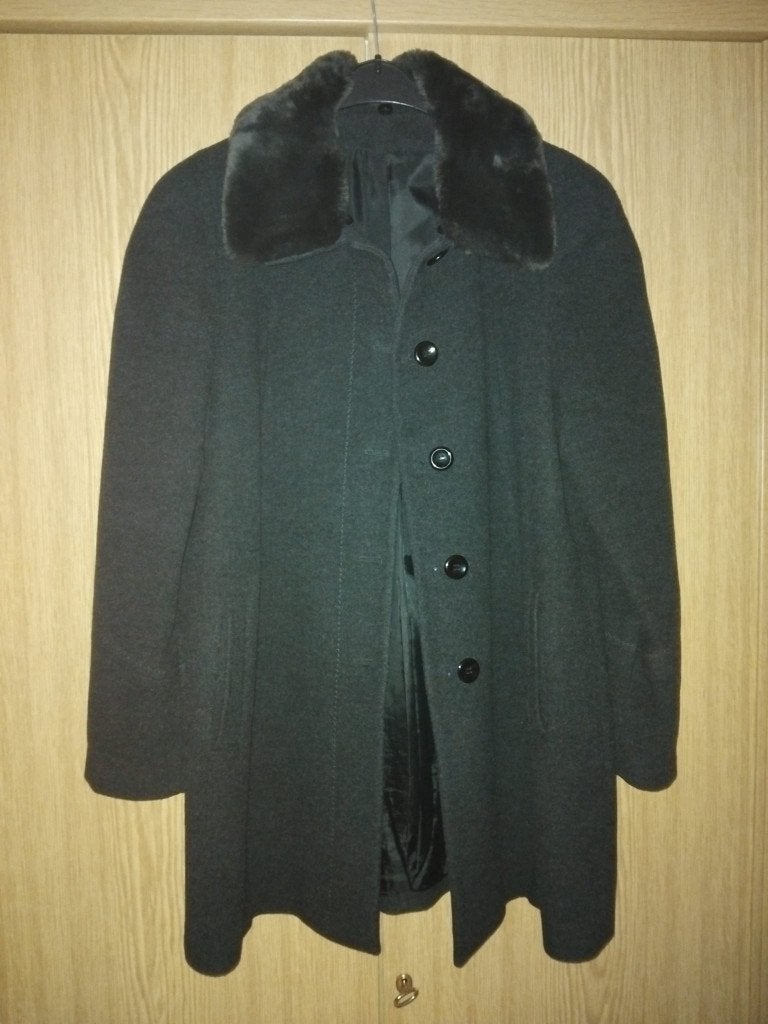 Donkergrijze jas scheerwol met afneembare kraag – nieuw, Ophalen of Verzenden, Nieuw, Maat 42/44 (L), Grijs