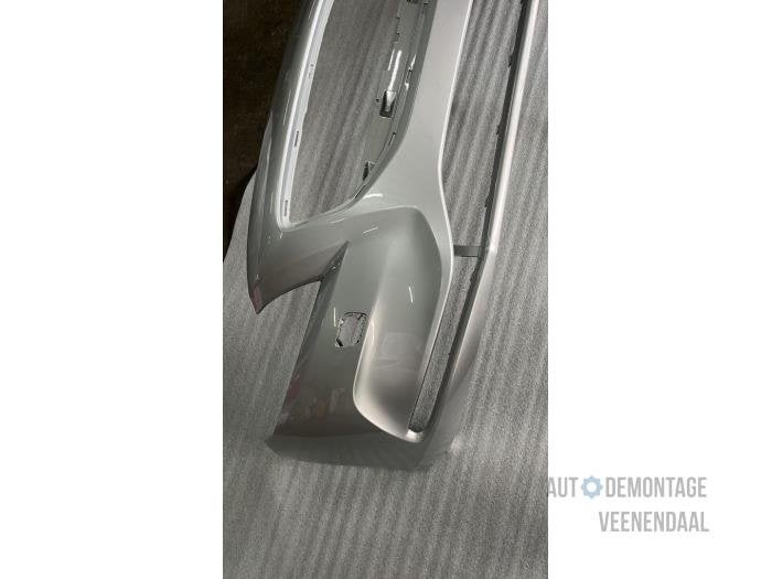 Voorbumper van een Volvo V40, -, -, Nieuw, Ophalen of Verzenden