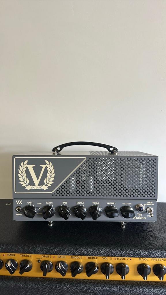 VICTORY VX THE KRAKEN 6L6 50w with original bag, Muziek en Instrumenten, Versterkers | Bas en Gitaar, Ophalen of Verzenden, Zo goed als nieuw