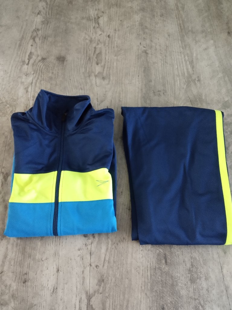 Trainingspak Dutchy, Kinderen en Baby's, Sport- of Zwemkleding, Ophalen of Verzenden, Zo goed als nieuw, Jongen